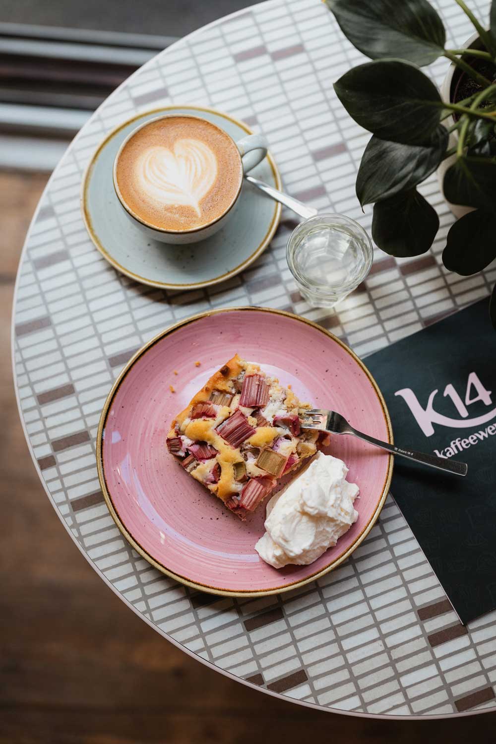 Hausgemachter Kuchen im K14 Café Hannover